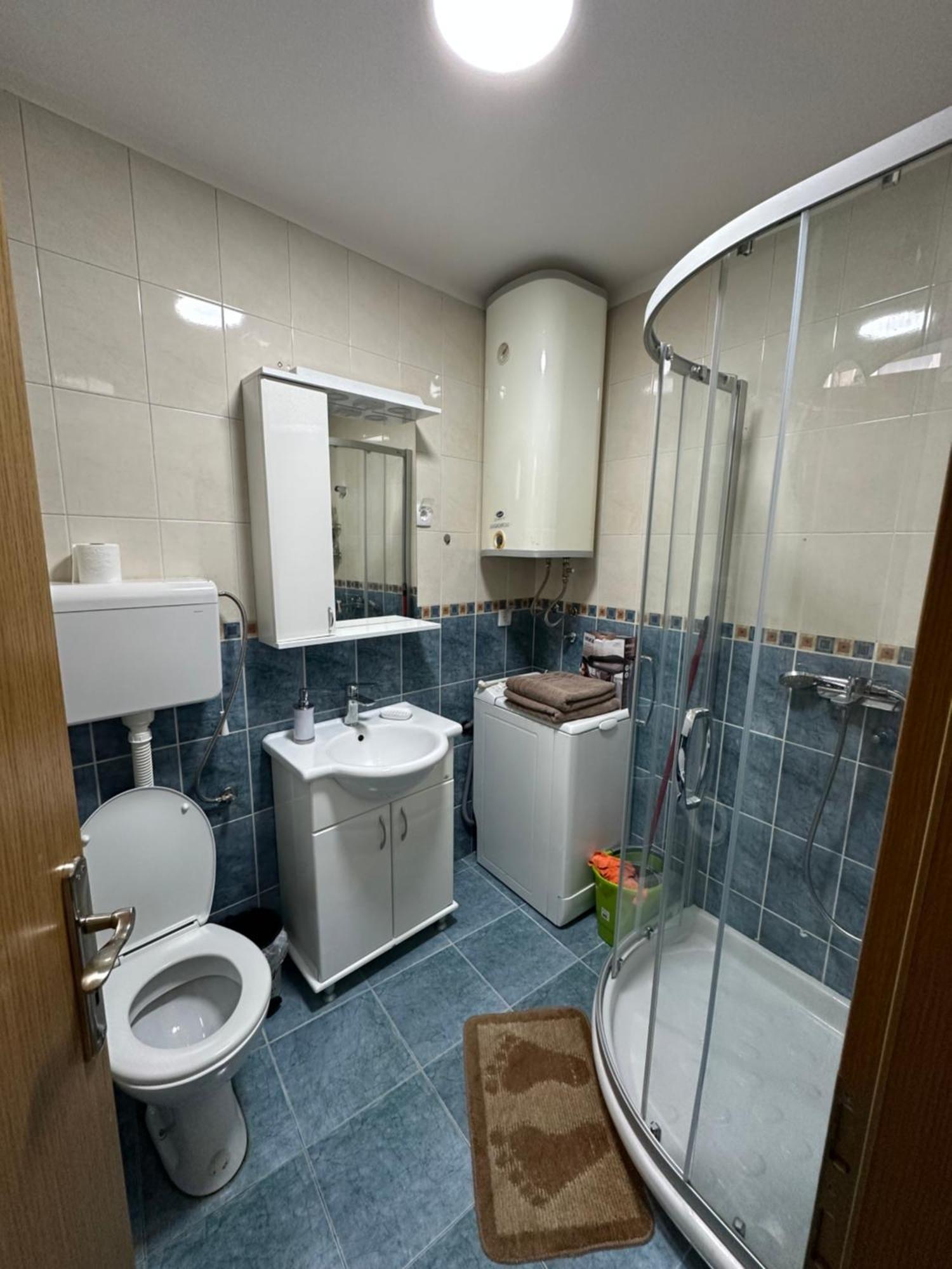 Imperija Apartment ครากูเยวัตส์ ภายนอก รูปภาพ